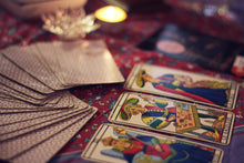 Cargar imagen en el visor de la galería, Lectura de TAROT